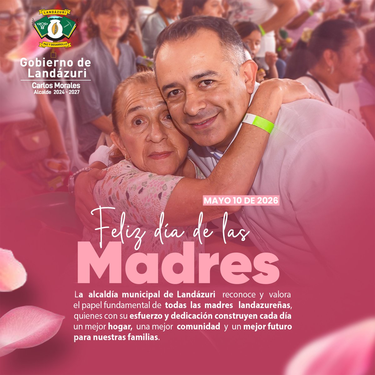 GobdeLandazuri's tweet photo. Feliz Día de la Madre! 📷
Hoy rendimos homenaje a todas las madres que, con amor, fortaleza y dedicación, construyen familias, inspiran generaciones y son el corazón de nuestros hogares. https://t.co/xRIkhc3TjQ
