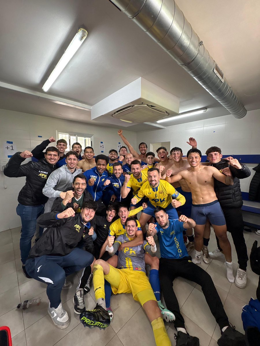 CD_Goya's tweet photo. 👣 Un pasito más hacia el objetivo.

Victoria 4-2 del Senior A. 

VAMOOS GOYITA 

💛💙 https://t.co/56lILAcTjN