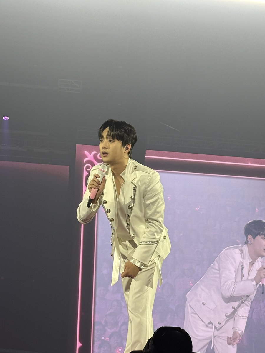사랑햐 tweet media