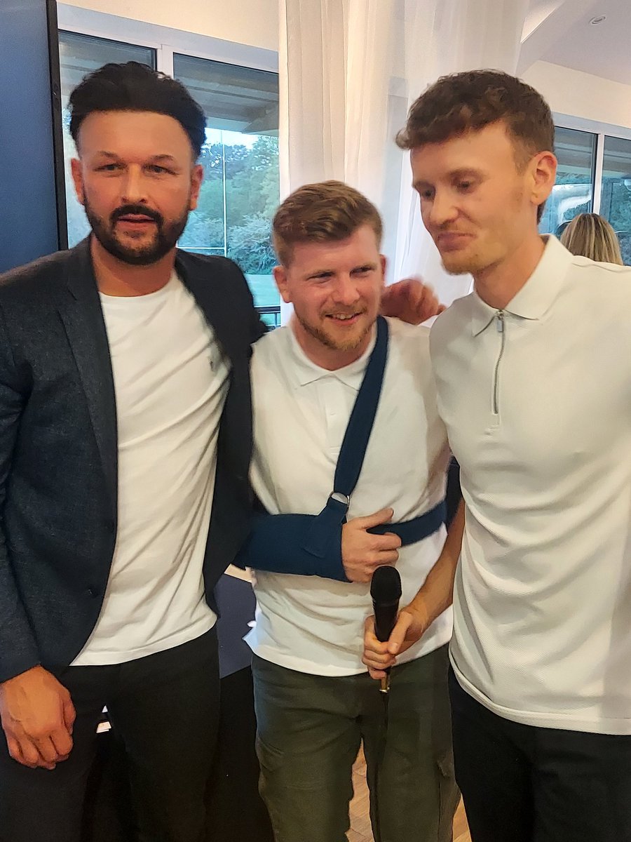 GodalmingTown's tweet photo. Presentations were made to the management Team - @MSSher1 @Jack_Webb95 @richardkeown6 Toby Sleight, Steve Snelling and Tony Roberts. https://t.co/6CM8QdKJMN