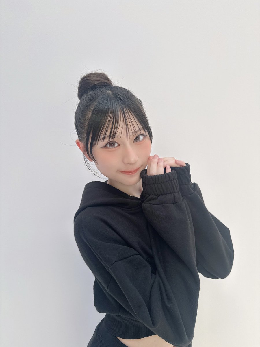 新井心菜(MORE STAR) tweet media