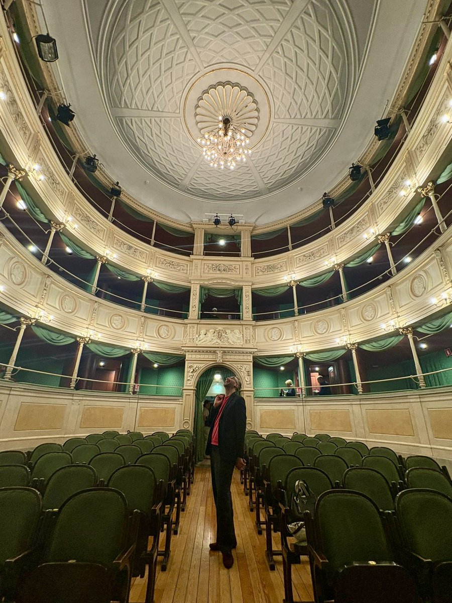 ivandonati's tweet photo. Teatro Gerolamo, Milano

(Teatro, Il Luogo dove stare sempre Bene) 🎭 https://t.co/FXvFzZkFJP