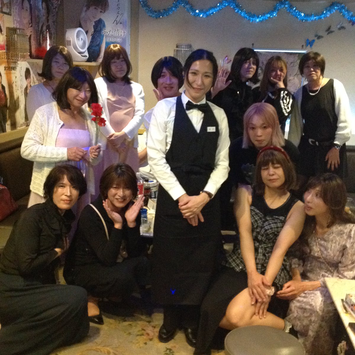 mebius491's tweet photo. メビウスカクテルパーティーに参加頂いた皆様、誠にありがとうございました。
バーテンダーをしていただいたあやNaさんもありがとうございました。 https://t.co/c6QOhXbRxc