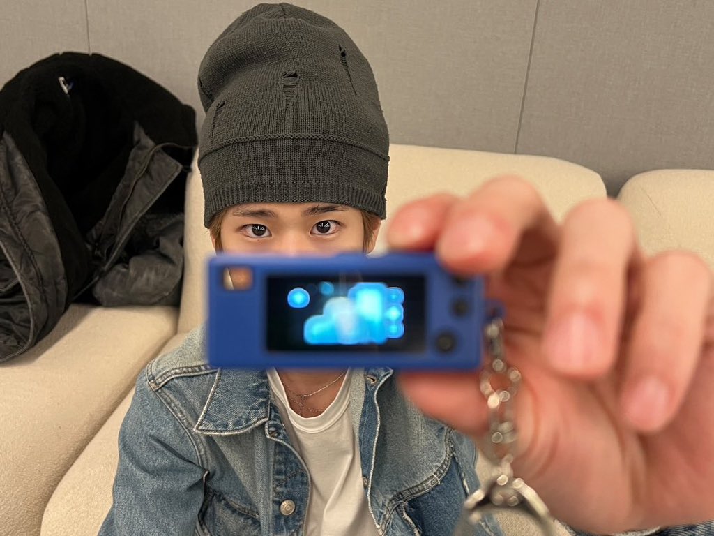 มว. | dm tweet media