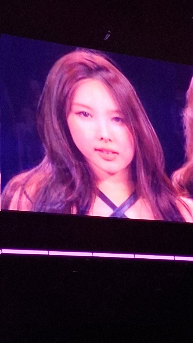kimsoofilm's tweet photo. Twice in Lisbon. Thank you for such an amazing experience and night 🩷
#THISISFOR_LISBON https://t.co/7x1IwPaqQ6