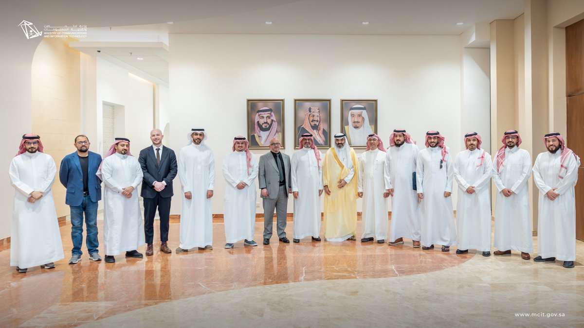 وزارة الاتصالات وتقنية المعلومات tweet media