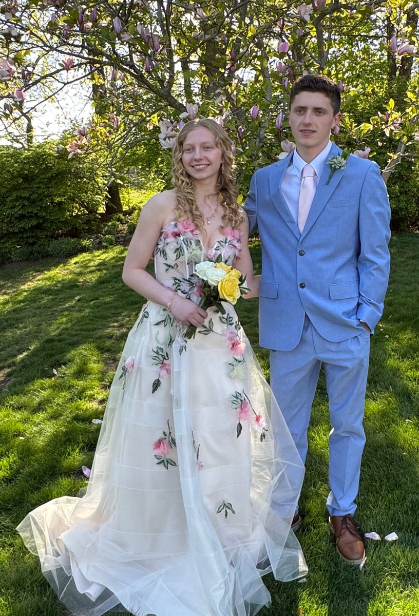 LMG_CT3's tweet photo. DHS Prom 2026 https://t.co/11Jl7RM8FQ