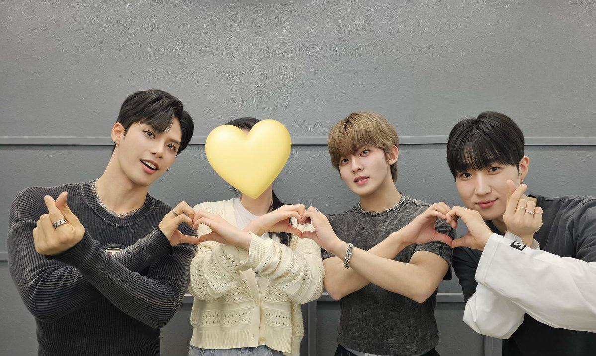마루 tweet media