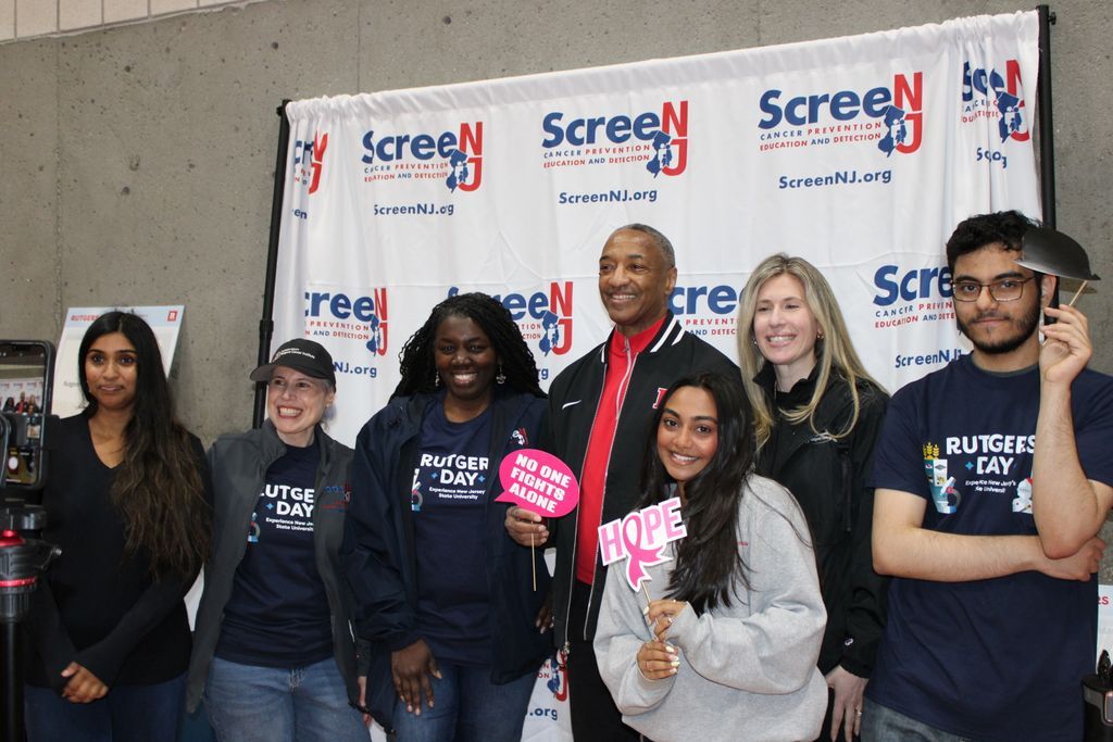 ScreenNJ's tweet photo. Throwback to Rutgers Day! It may have been rainy but the weather couldn't keep us from having a great time! Thank you to everyone who came and visited our booth to learn about cancer screening and prevention! https://t.co/I5dFcjEjJU