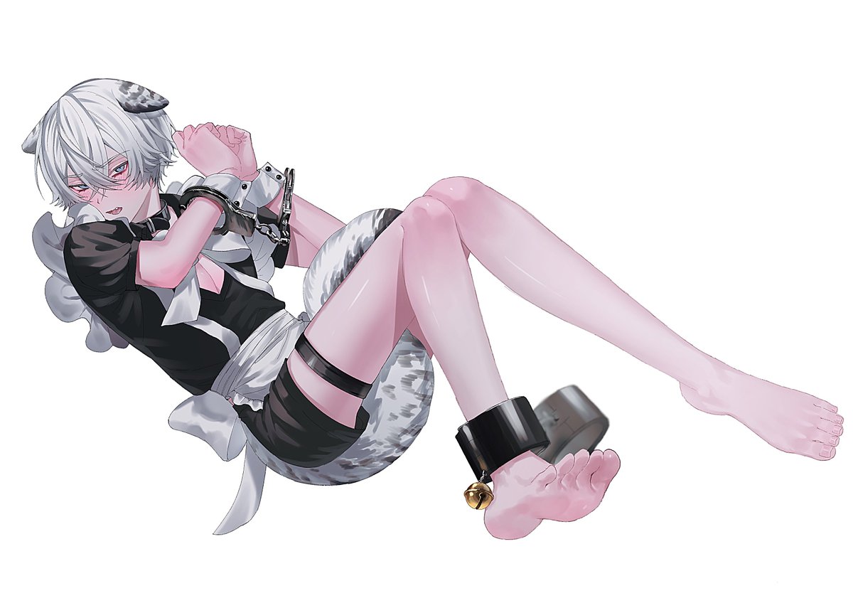 メイドの日😾🤍 oc