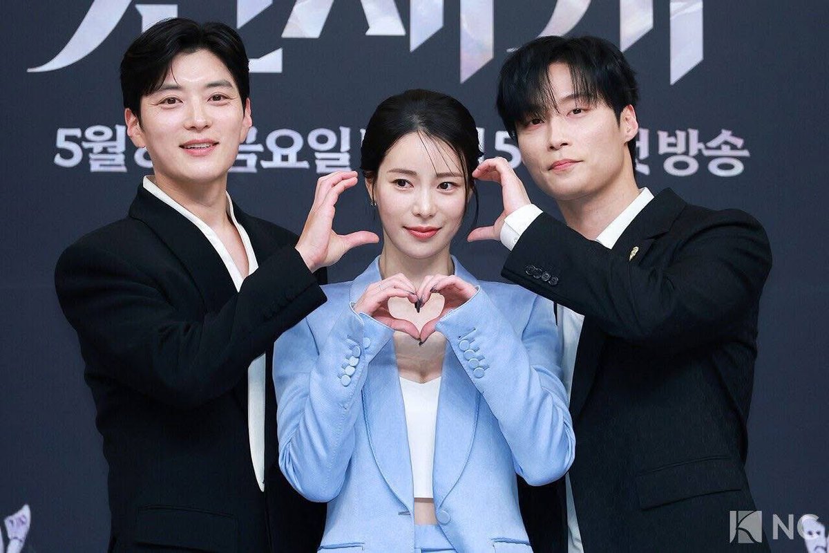 SEMUANYA PERNAH PERAN JAHAT terus disuruh main drama komedi bareng 🤣🤣🤣

termasuk main cast: Lim Jiyeon, Heo Namjun, Jang Seungjo