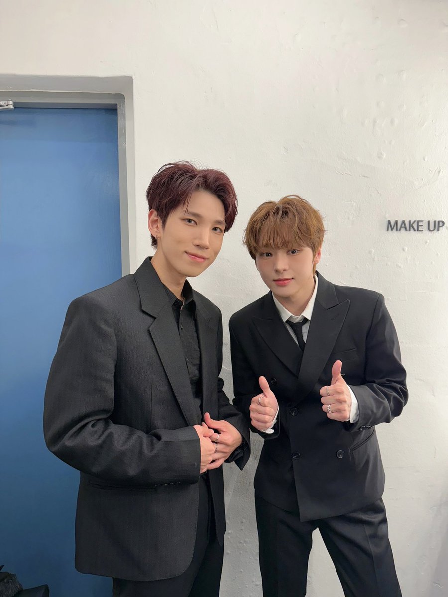 VANNER 배너 tweet media