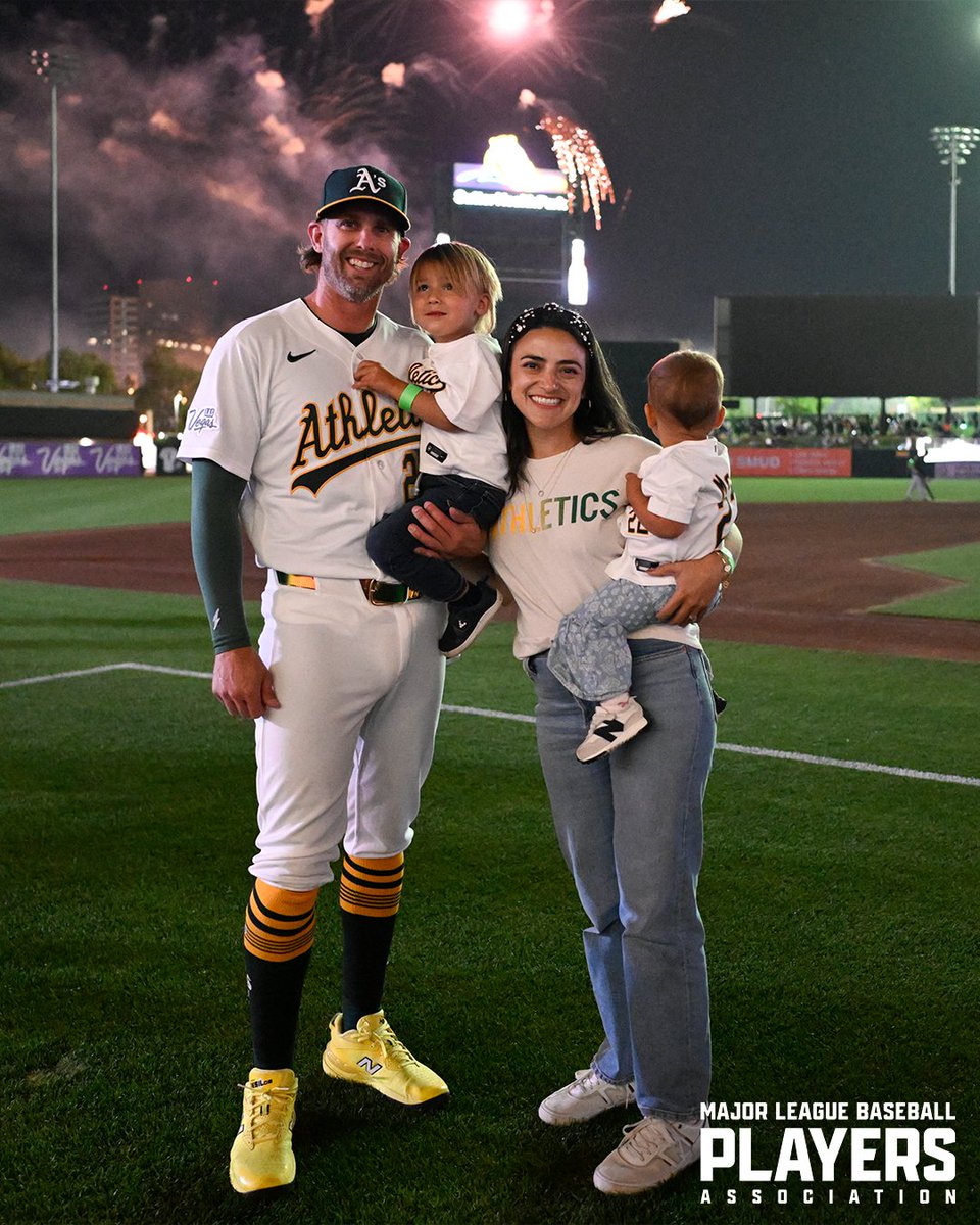 MLBPA tweet media