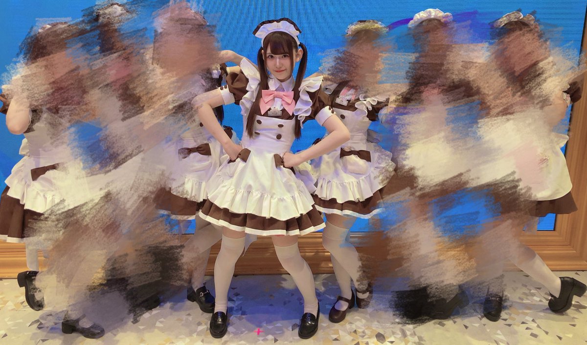 みこら tweet media