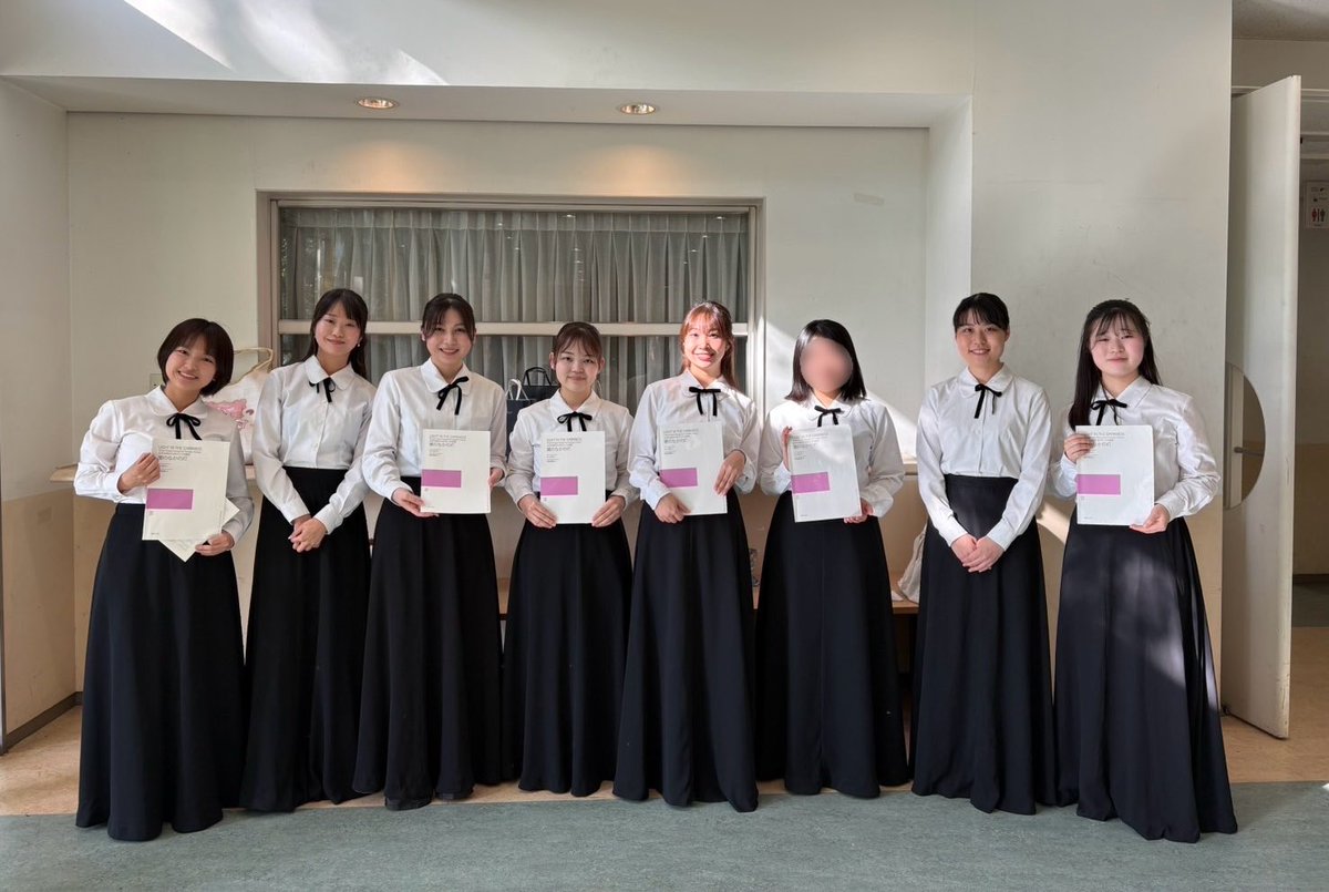 Moll_Wagner's tweet photo. 本日は、立教グリークラブ女声さん主催の《四女連 Reunion Concert》 に出演しました！モルからは現役団員・OG有志で参加いたしました✨

共演させていただいた立教グリークラブ女声・日本女子大学合唱団・共立女子大学合唱団のみなさま、ご来場いただいたみなさま、ありがとうございました🌷 https://t.co/NDeZLbDLxe