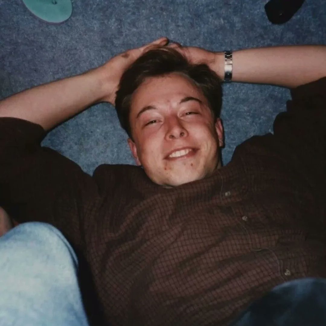 Elon musk Love tweet media