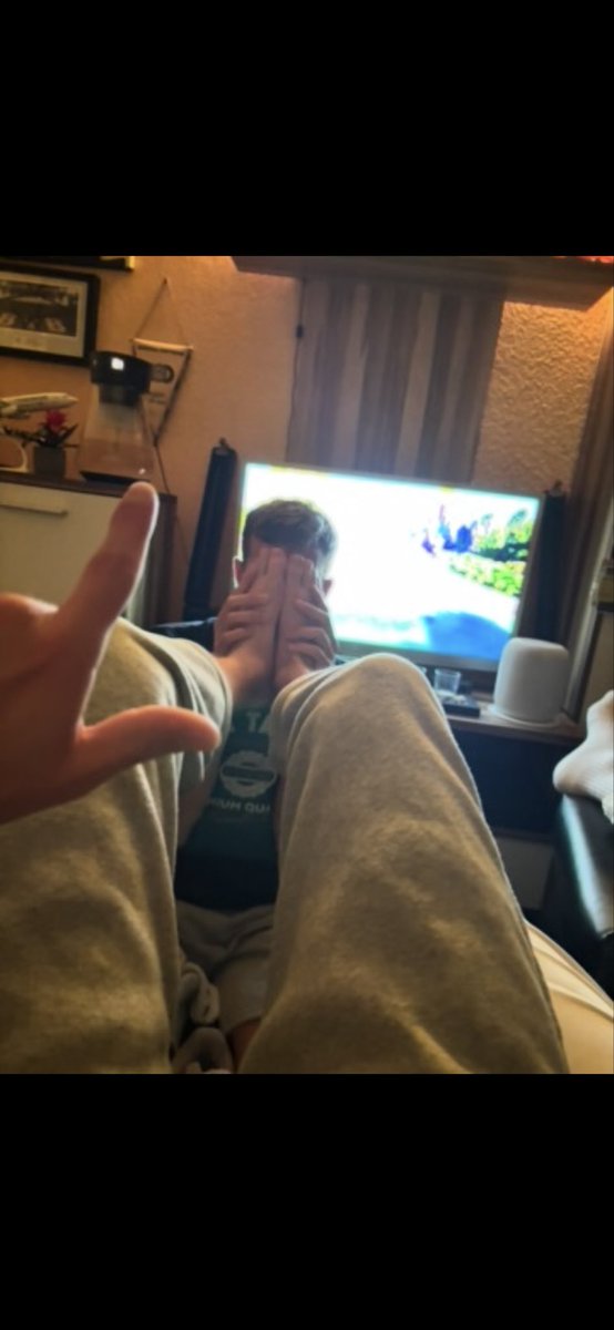 MasterHamfrey's tweet photo. Der Loser hat es geliebt 🥵 willst du der nächste sein?😜🤑
@JamesCashm15047 @Juan177117 
@Luis54873760299 

#master #cashmaster #dom #finsub
#findom
#findomalpha #scallyboy #scallydom
#findommaster #chav
#socks #alphagod #feetman #paypig #lohn #geld #salary https://t.co/YhCOUA4DQy