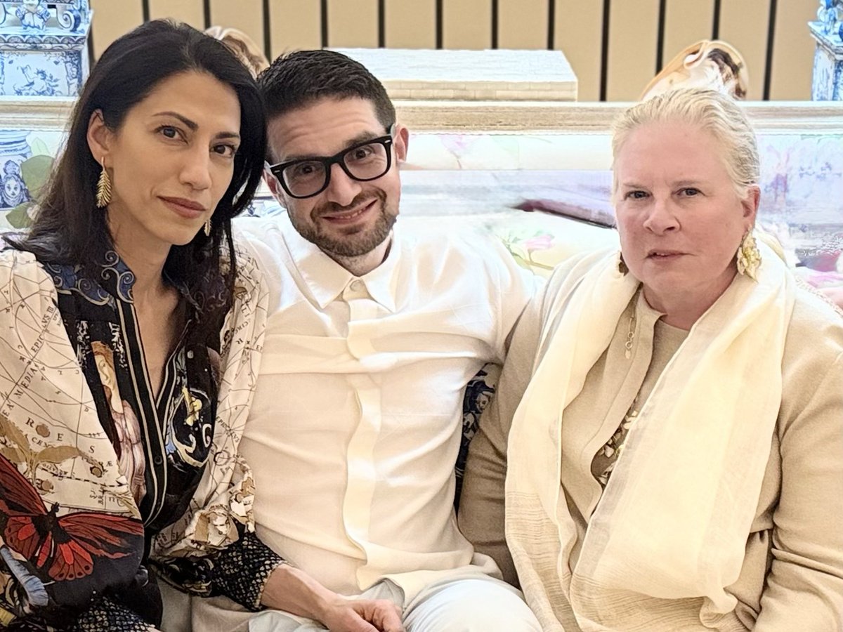 Alex Soros tweet media