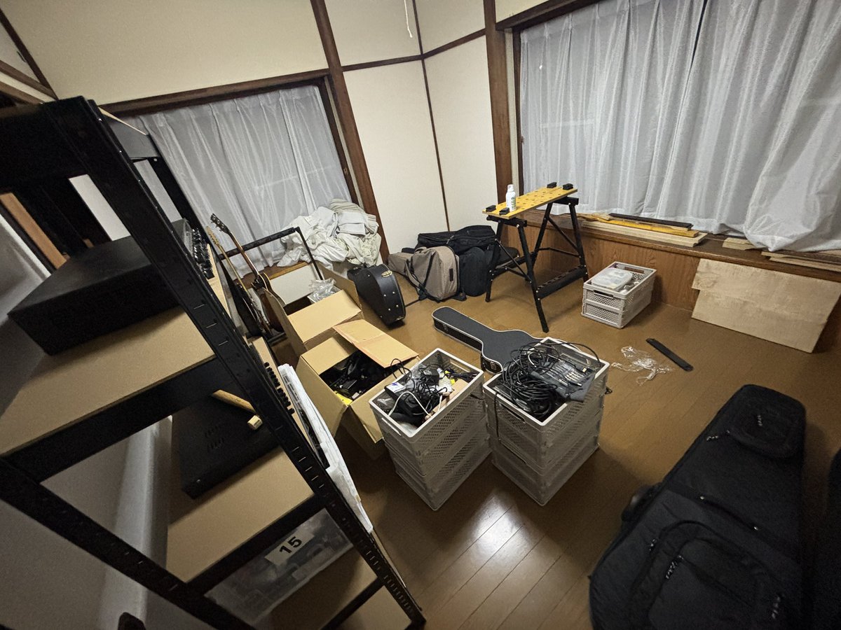 倉庫が倉庫してきた
