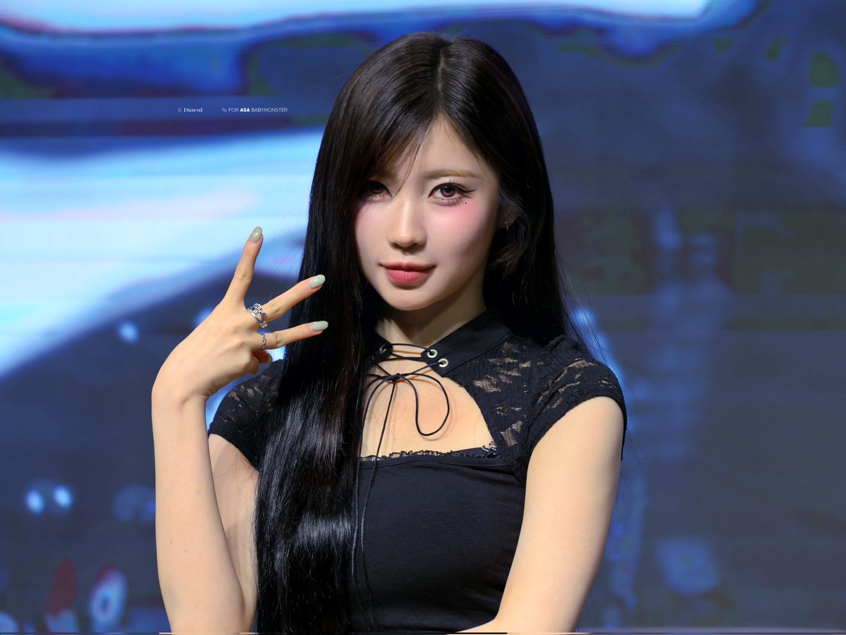 다즐 🐰🎀🖤 tweet media