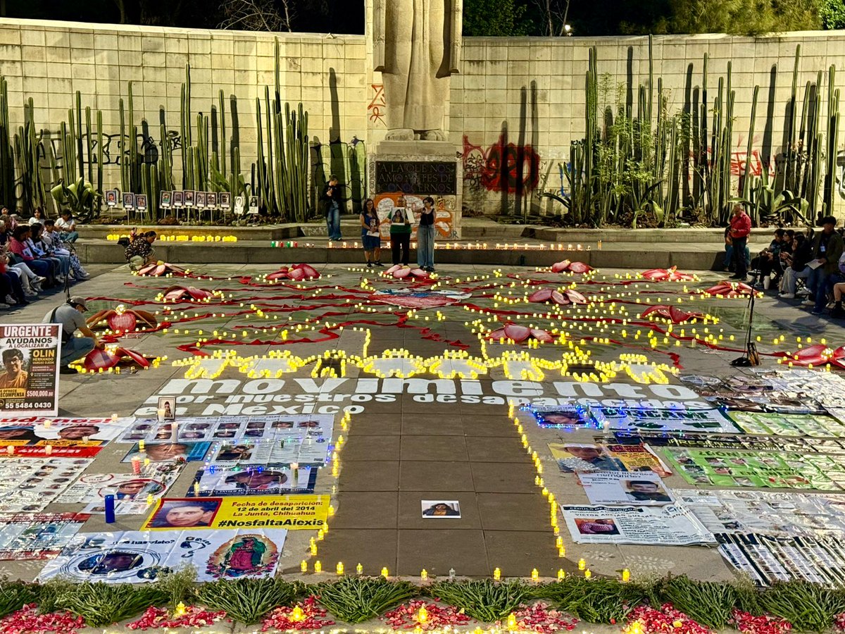 CICR_DRMX's tweet photo. En el marco del 10 de mayo, recordamos a las familias de personas desaparecidas para quienes esta fecha no representa celebración, sino ausencia, incertidumbre y búsqueda. https://t.co/f4TIiILBFB