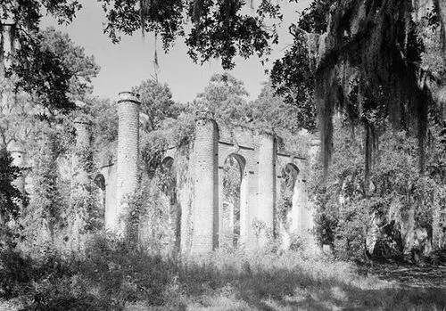 YeomanInTheGrey's tweet photo. South Carolina Lowcountry nationalism https://t.co/yh20aVbDjs