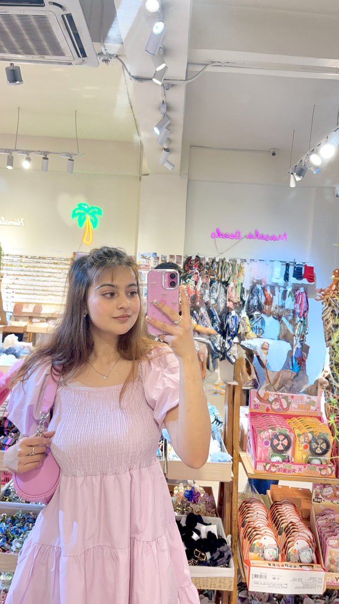 Prashna🌸 tweet media
