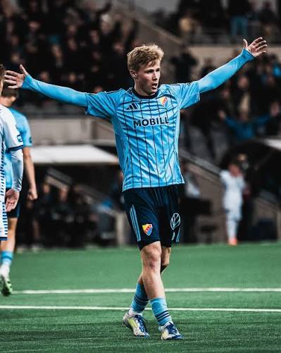 DifEuropa's tweet photo. Derby della kungen https://t.co/neFdElLouZ