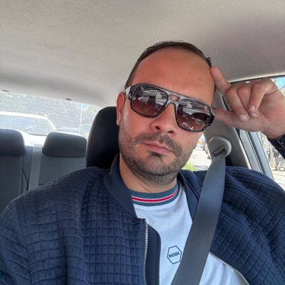 oiprieto5's tweet photo. #NuevaFotoDePerfil https://t.co/KNT7x2Dxog