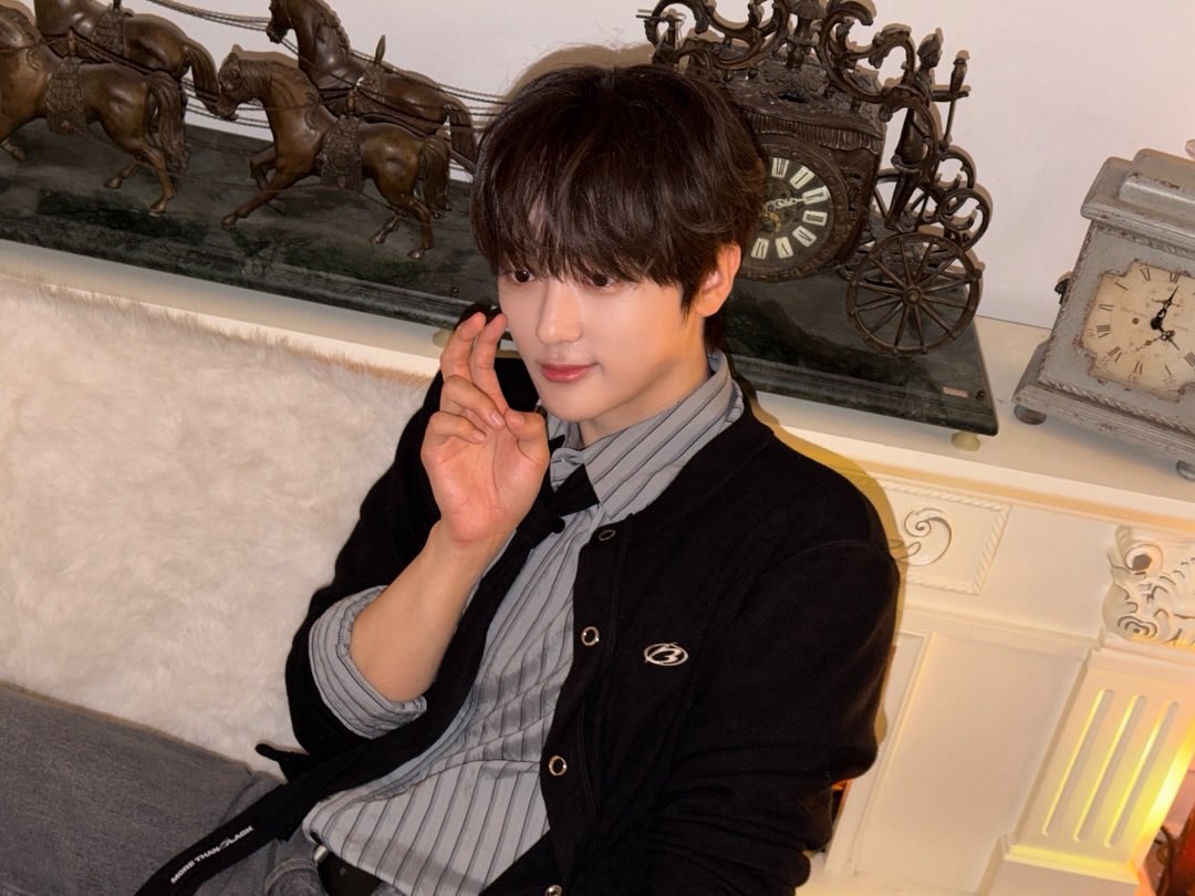 딩 tweet media