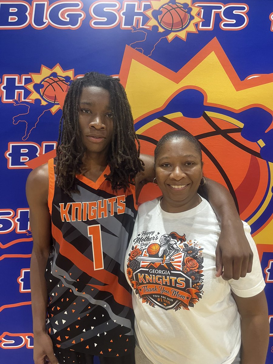 BigShotsGlobal's tweet photo. 16U SLAM Blue

GA Knights- 55
4 Teriq Farmer- 12
1 Bradley Anthony- 9 (GAME WINNER)

Harvest Development Academy- 53
32 Gradyn West- 13
1 Eli Nelson- 13

#BIGSHOTS #RockTheRock https://t.co/Y14myggokI