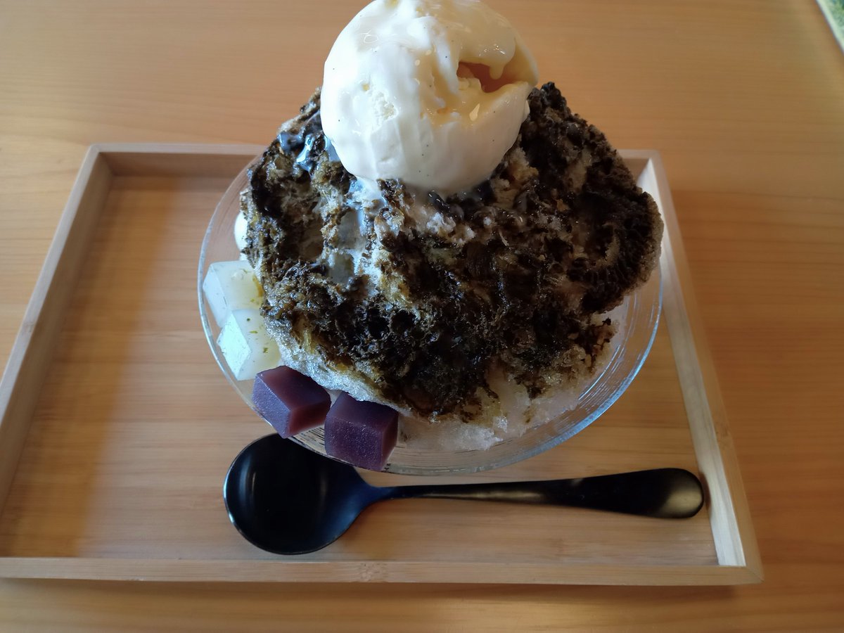 Ache0906's tweet photo. 自宅からチャリで2時間半ちょい位で江ノ島行けるとわかったのかなり収穫💪

来週末も天気良ければ一泊で三浦半島一周ライドにアタックしたいかも。三崎まぐろ食いたい🐟️ https://t.co/2zKxBQOXec