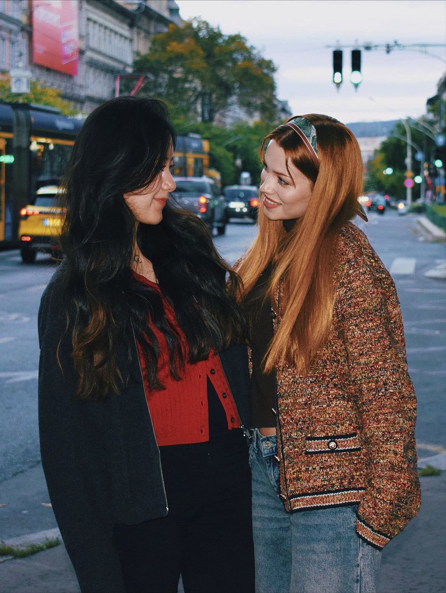 adlestrange's tweet photo. [ @𝗮𝗱𝗵𝗮𝗿𝗮 🔒 | winstagram post 📲 ]

the happiest birthday to you, astoria. life’s certainly better with you around 💚 https://t.co/gyxqhO0NDH