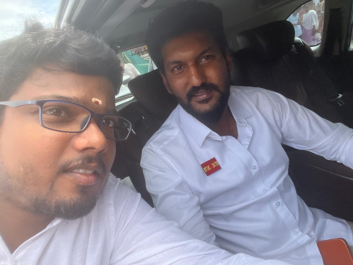 CtrVijayFans's tweet photo. #Nehurustadium
@ThalapathyThiruvizha
#CongralutationsTVK 
#CongralutationsMLAS
#Congralutations @TVKVijayHQ
Anna...
.
@sarath0828
@TVK_Thanjai 
@Actor_Srinath 
.
@CtrVijayFans https://t.co/RVJrB5i1xr
