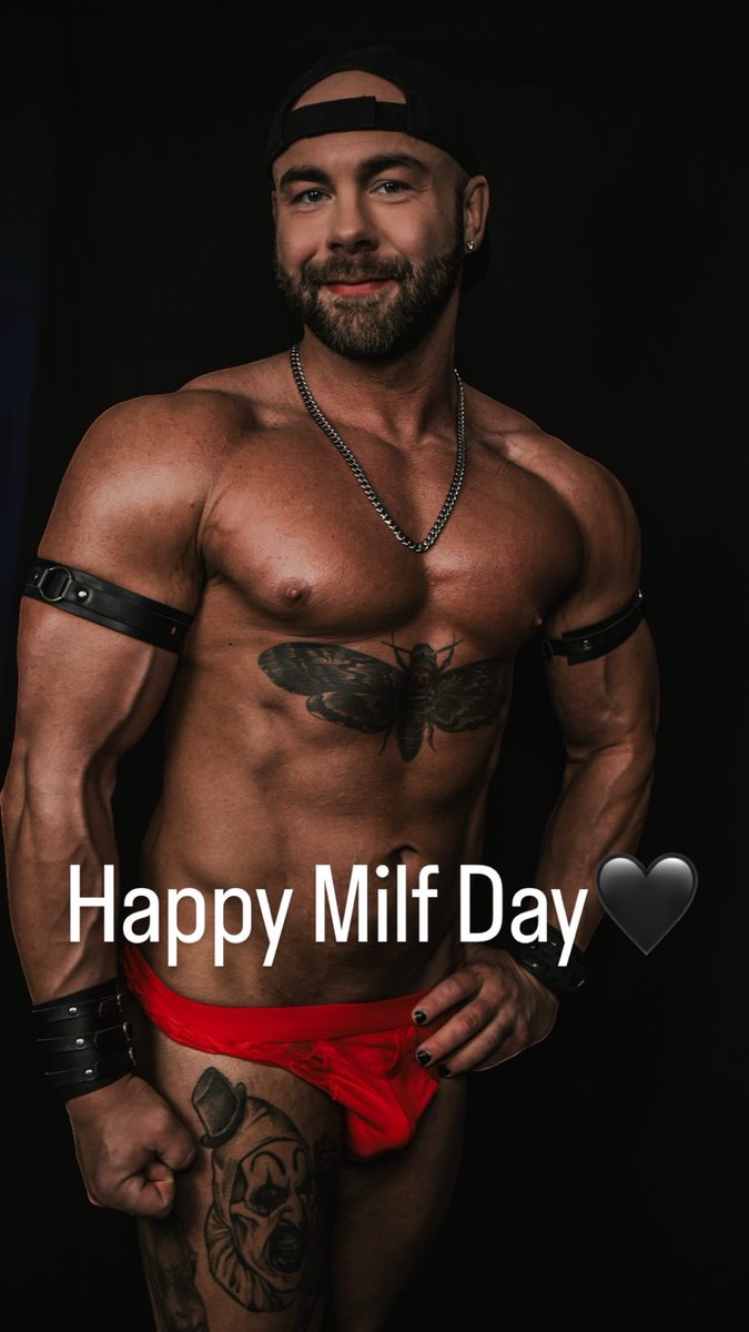 Happy MILF Day🖤