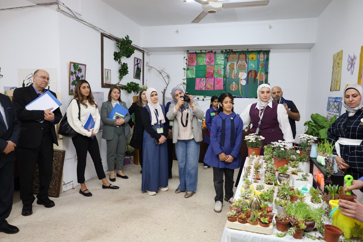 UNESCOJordan's tweet photo. A joint delegation representing MPTF members 🇨🇦🇮🇹🇳🇴🇨🇭,with @edugovjo&amp; @JordanUnesco,visited Hafsa Bint Omar School to explore green edu through a UNESCO initiative
The visit highlighted UNESCO’s support in line with Greening Edu Partnership pillars.
🔗https://t.co/ibyErKgVGr https://t.co/snWMS7U9xC