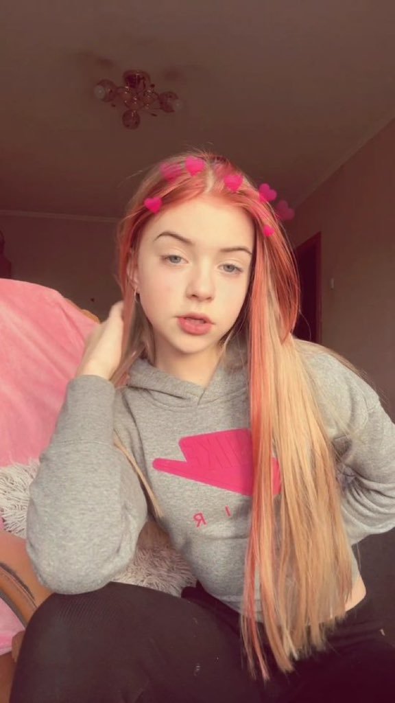 Dasha tweet media