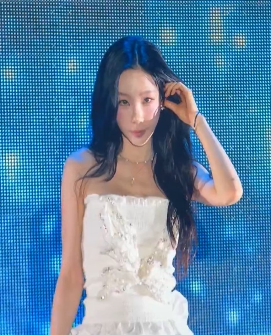 리연 tweet media