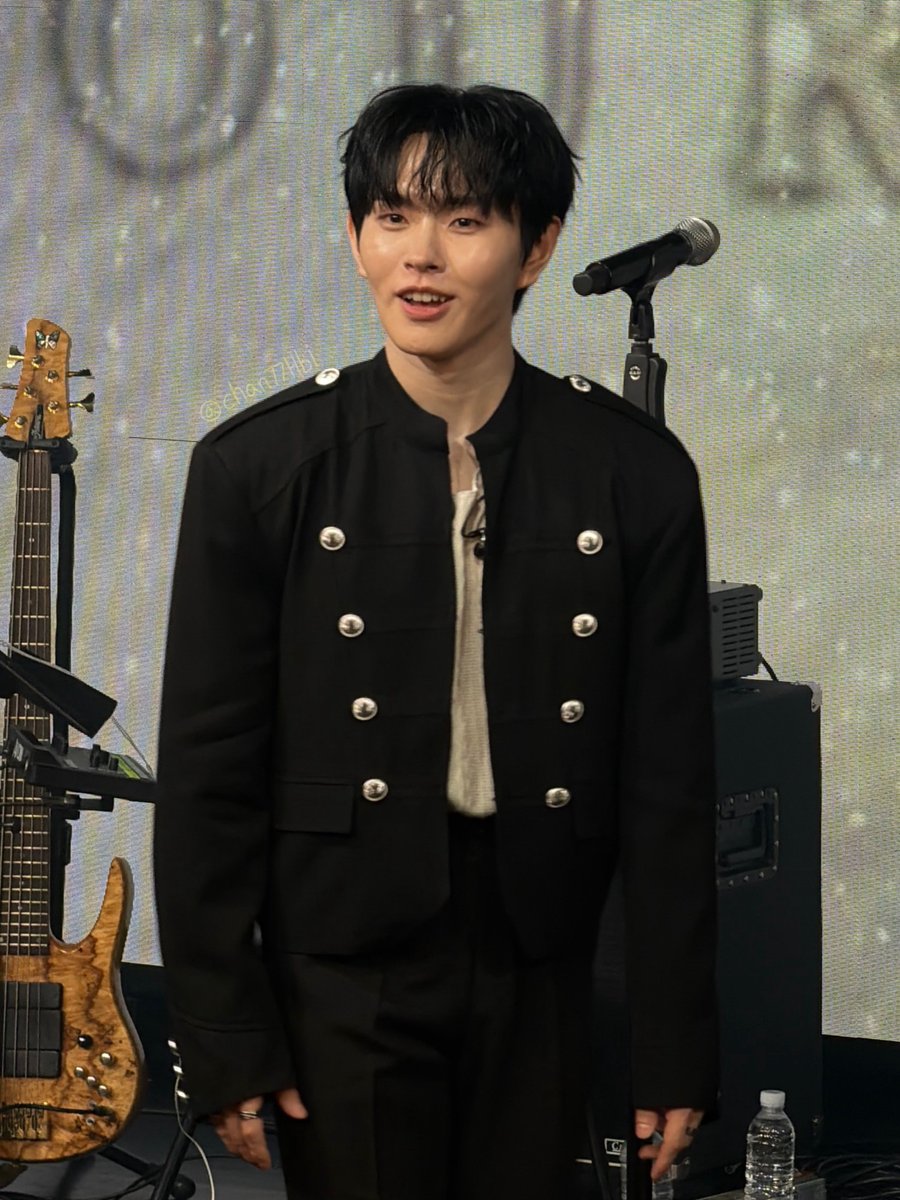 chan77Hbi's tweet photo. 260510 우리우주로 밤공 #이병찬
이 귀여운 남성을 어쩌죠?!🤭 https://t.co/1CusQy29fM
