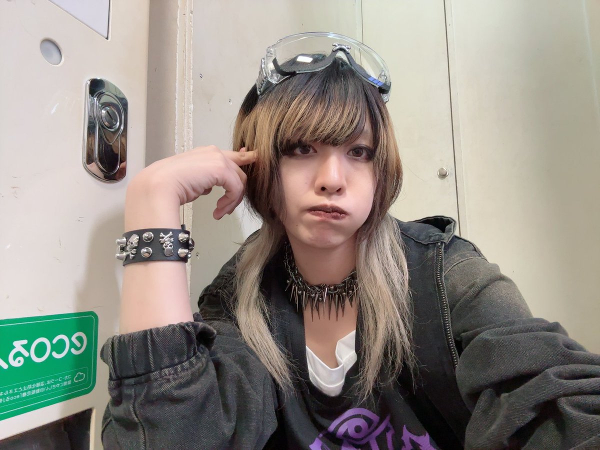\徳利セナ/ BUS&ﾁｮﾌﾟﾄﾝ tweet media