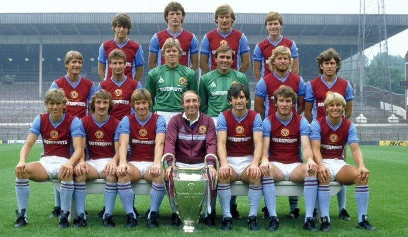 SUPERB FOOTY PICS tweet media