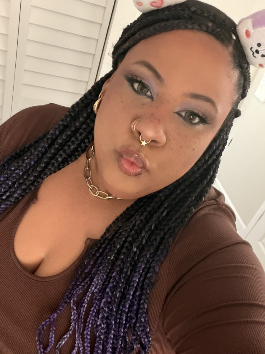 🍒 is seeing BTS 💜 tweet media