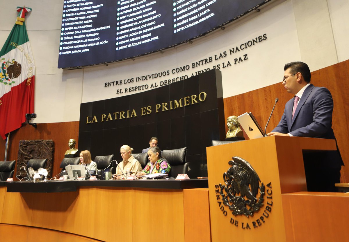 Como cada #Martes, empezamos trabajo desde la Mesa Directiva en el #Senado. 🇲🇽
¿Cómo va su día? 🧡