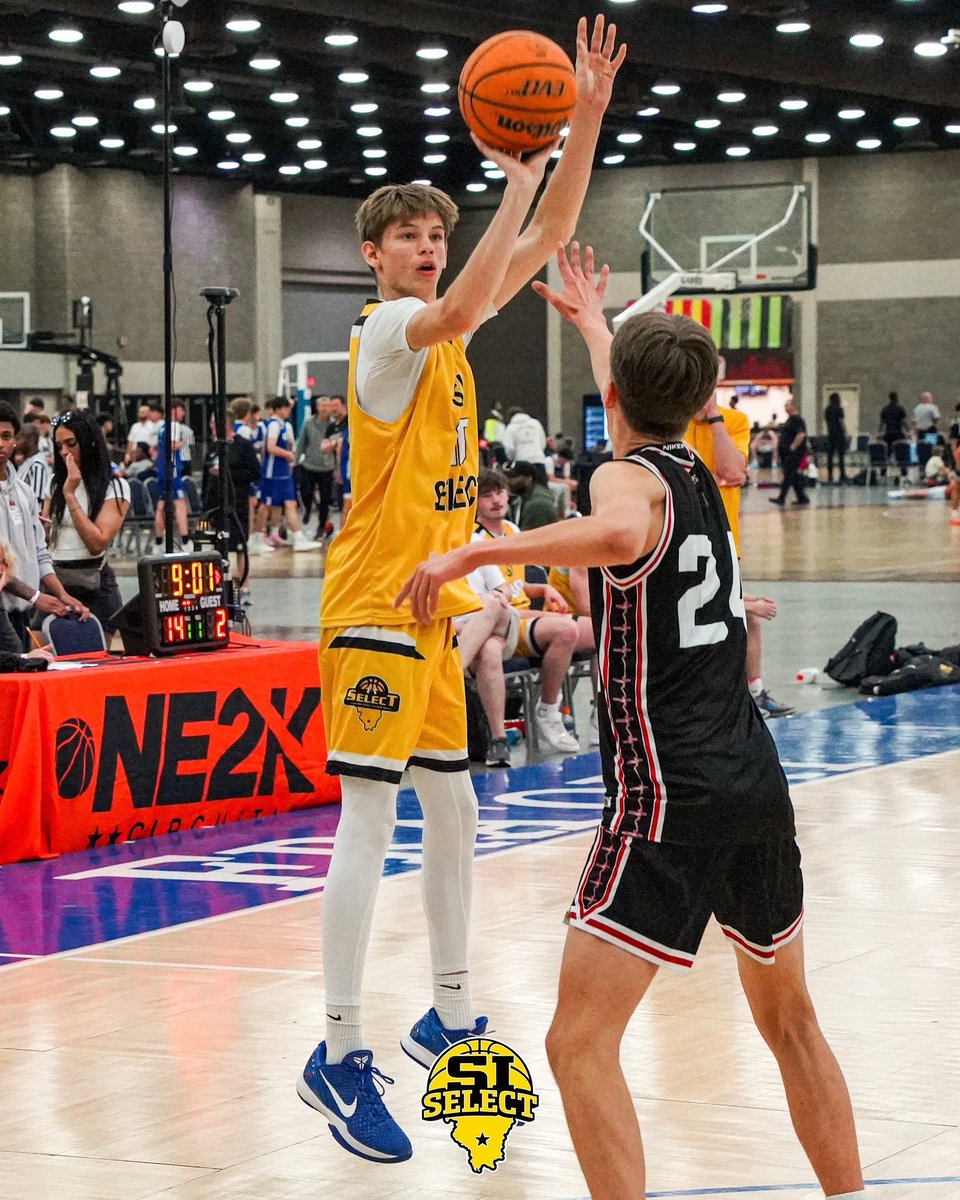 SISelect's tweet image. Grassroots Showcase ⚡

Photos from Louisville: SwinfordPhotoVideo.pixieset.com/louisville/

#WhyNotUs | #Family