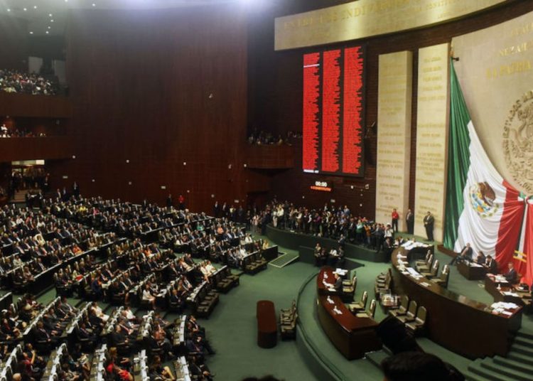 EnfoqueNoticias's tweet image. #Nacional |  Cómo desacato político, califica @PartidoMorenaMx  en el @senadomexicano  desaire de @MaruCampos_G  

enfoquenoticias.com.mx/nacional/como-…