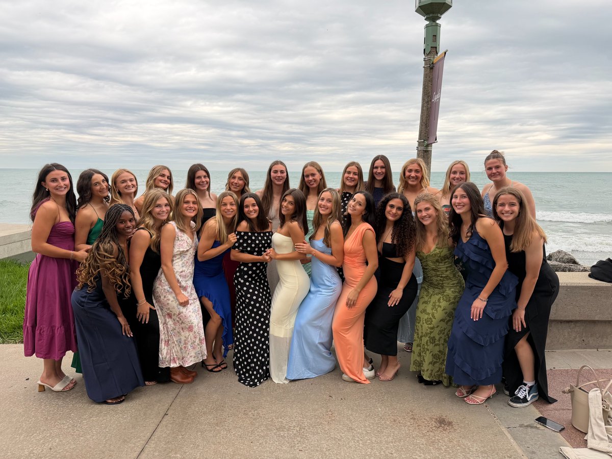 RamblersWSOC's tweet photo. The stars were out at last night's Goldies 🤩 https://t.co/u4UJOxryed