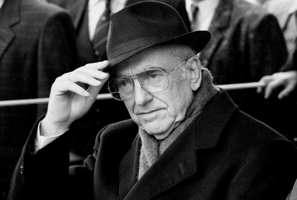 Moltenios tweet media