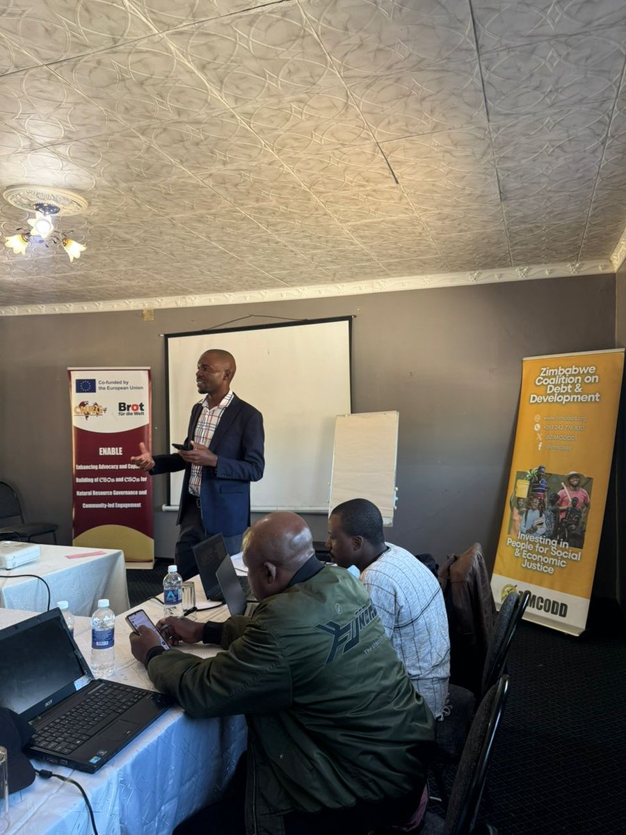 CNRG_ZIM's tweet photo. 💰🔋 Communities in Masvingo are stepping up 💪🏾, through a training with @ZIMCODD1  #FollowTheMoney in Zimbabwe’s growing lithium sector. Under the @euinzim funded #ENABLE project. 

From Bikita to global markets 🌍, lithium is powering the energy transition—but who benefits? 🤔 https://t.co/DOmiT15vba