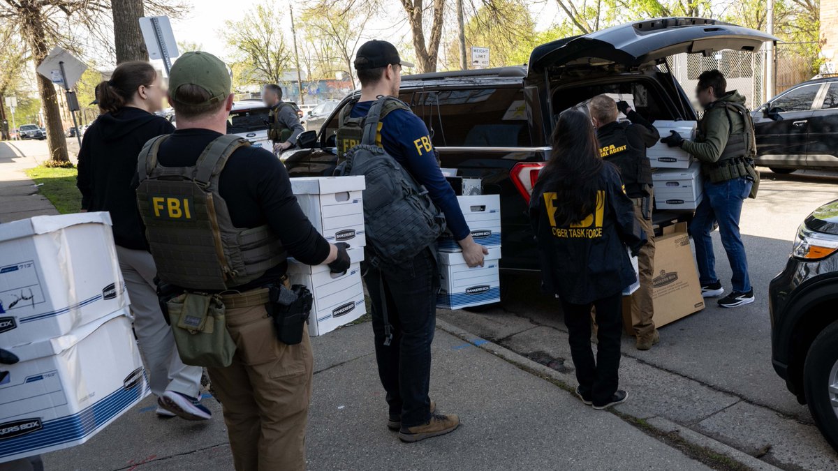 FBI Minneapolis tweet media