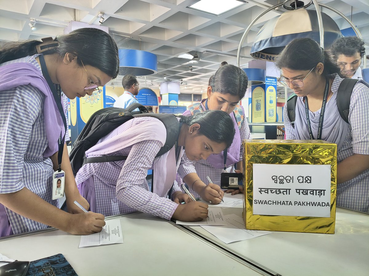 RSCBhubaneswar's tweet image. ✍️ Words that spark change! 
Creative slogans by visitors at @RSCBhubaneswar a unit of @ncsmgoi, @MinOfCultureGoI during Swachhta Pakhwada inspired action for a cleaner, greener future. 🌿♻️
📅 Swachhta Pakhwada

#SwachhtaPakhwada #SloganWriting #CleanIndia